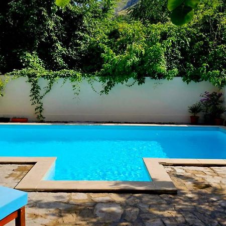 Lovely House With Swimming Pool Mostar Exterior photo
